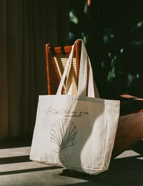 Gift Bags - Custom branded bags for UK businesses